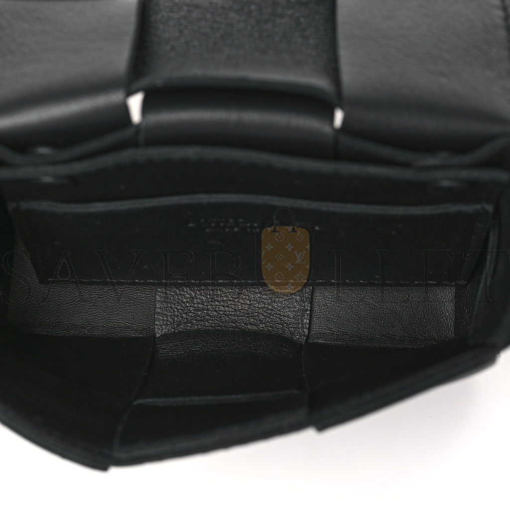 BOTTEGA VENETA LAMBSKIN MAXI INTRECCIATO EXTRA MINI CASSETTE CROSSBODY BAG BLACK (12*9*5cm) BOTTEGA VENETA LAMBSKIN MAXI INTRECCIATO EXTRA MINI CASSETTE CROSSBODY BAG BLACK (12*9*5cm)